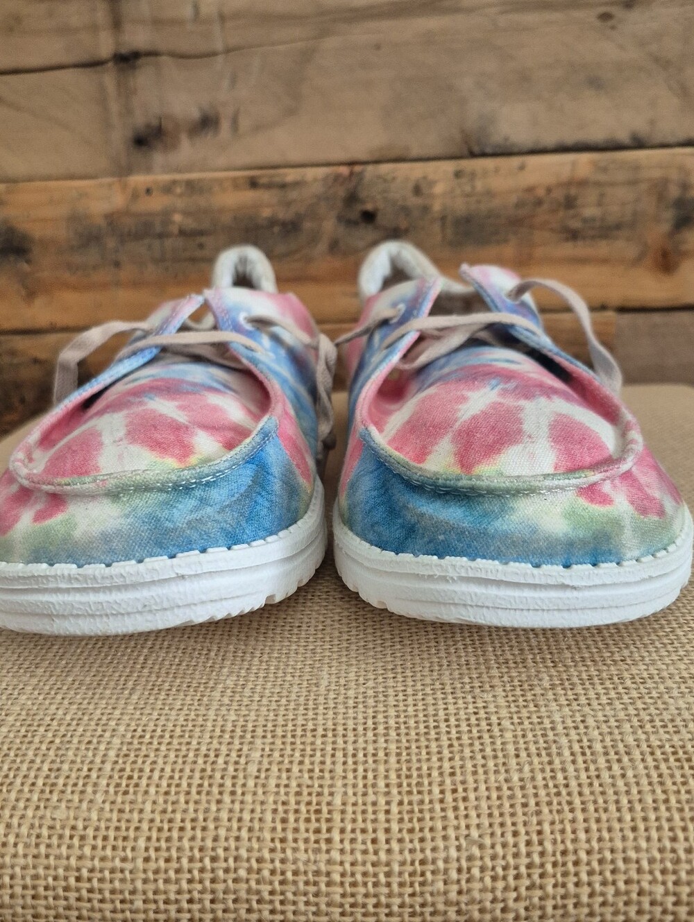 Hey Dude Boho Mandala Tie-Dye Sneaker / Loafer / Moccasin Pink & Blue Size 11 - Picture 8 of 13